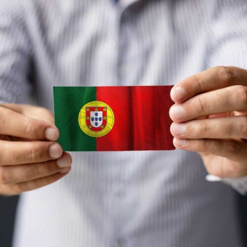 Immigration to Portugal 2022. Choice of visa, tips on applying for a residence permit and obtaining a passport
